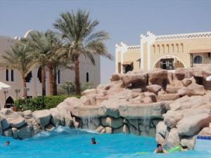 wypoczynekz pakietm all inclusive Snack w Sharm El Sheikh
