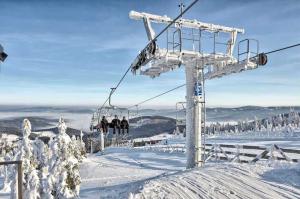 Obóz narciarsko-snowboardowy Sudety Czarna Góra