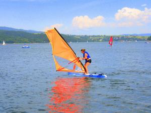 Obóz windsurfingowo-tenisowy w Zarzeczu
