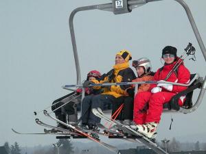 Kolonia narciarska i snowboardowa dla początkujących i jeżdżących