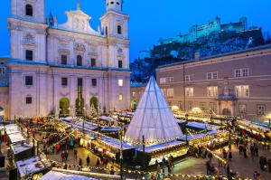 Jarmark Bożonarodzeniowy Salzburg Z Noclegiem Bb