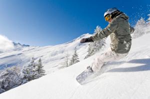 Obóz Snowboardowy Dla Młodzieży W Austrii