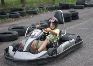 Rajdowy obóz gokartowy – pierwszy krok w kartingu
