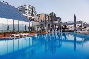 Malta  Qawra  Seashells Resort at Suncrest ****