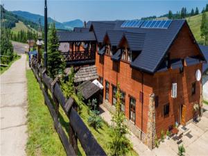 Bieszczady - Stężnica - Akademia Z Jazdą Konną 5-11 Lat