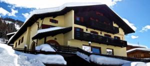 Obóz Narciarsko-Snowboardowy w Livigno 13-19 lat