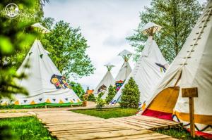 Kolonia letnia Tipi Indiańskie 2019