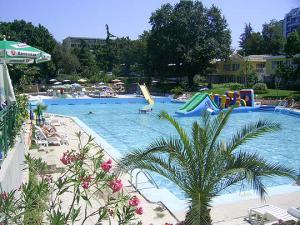 Bułgaria, Hotel Riva 3* Wczasy 12 Dni Autokarem