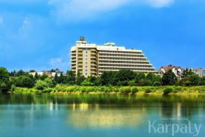 Wczasy Zdrowotne Truskawiec Sanatorium Karpaty 2021/2022